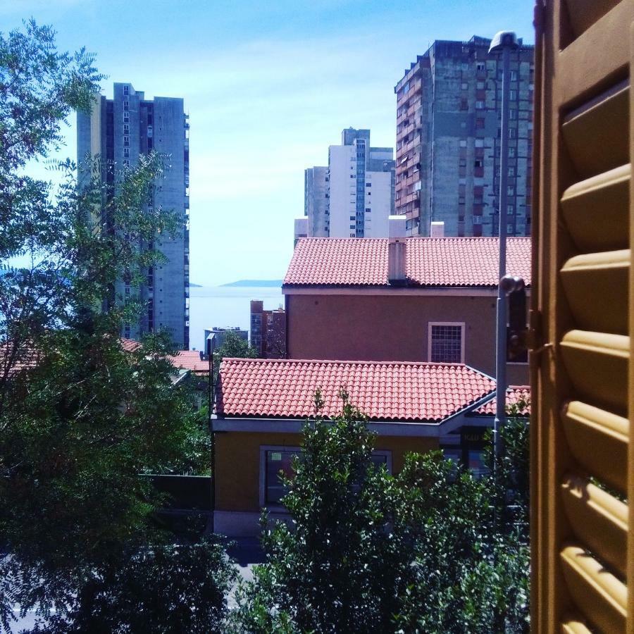Fami Superior One Bedroom Apartment Риека Экстерьер фото